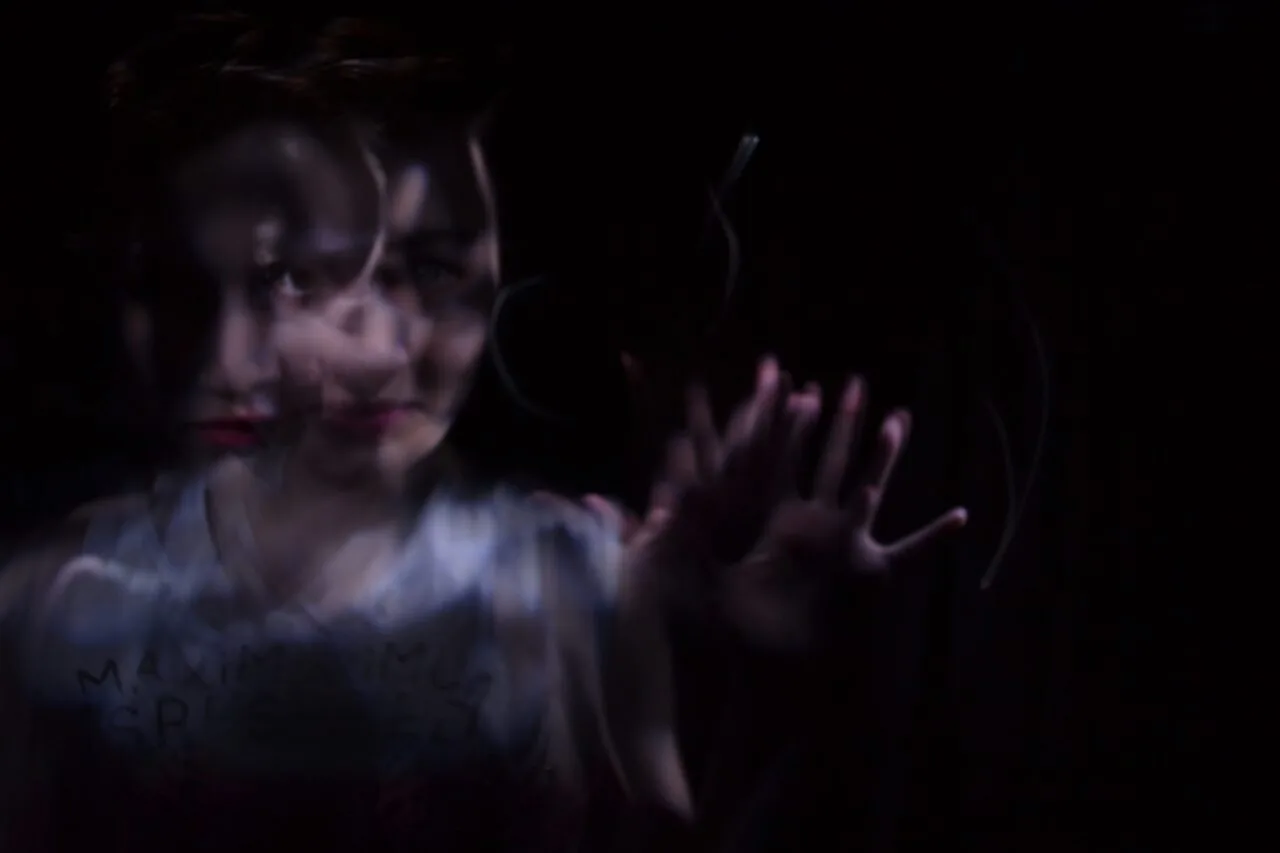 Niña Bloody Marry - de terror