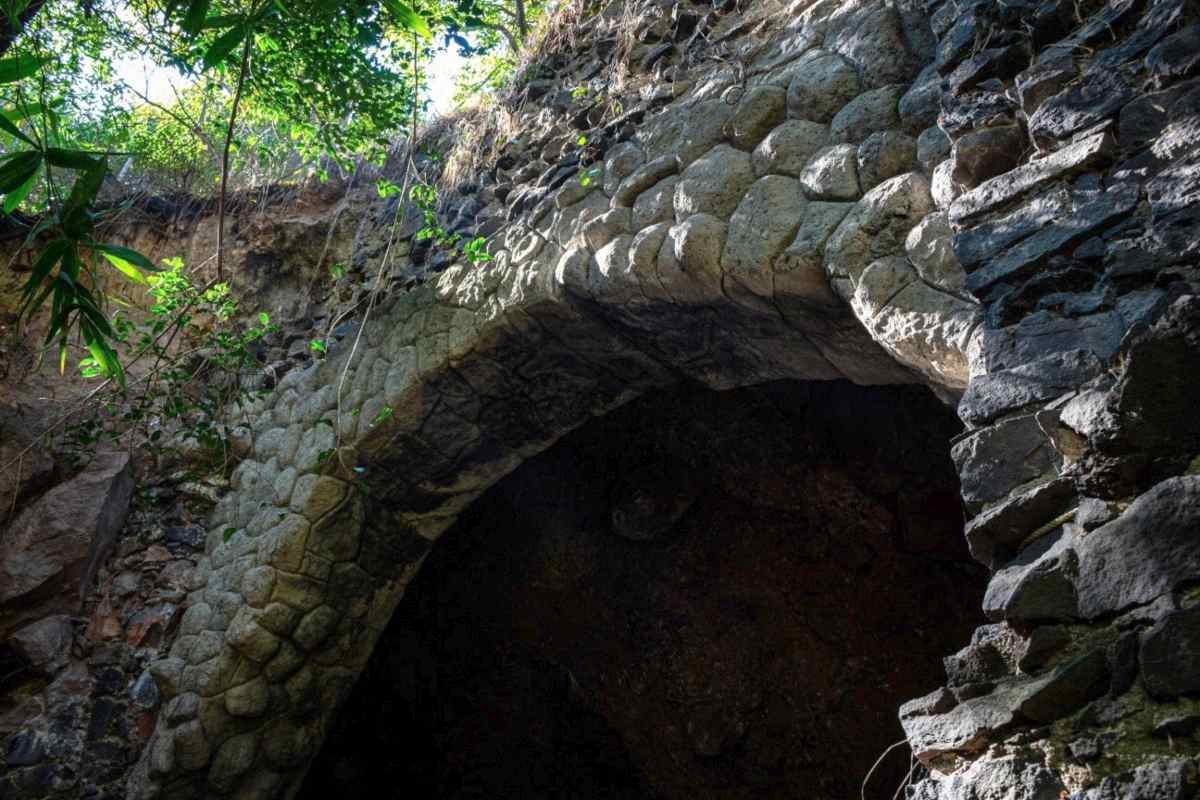 Historias De Terror Reales, Lugares Embrujados y Hechizos 300 cueva de cincalco