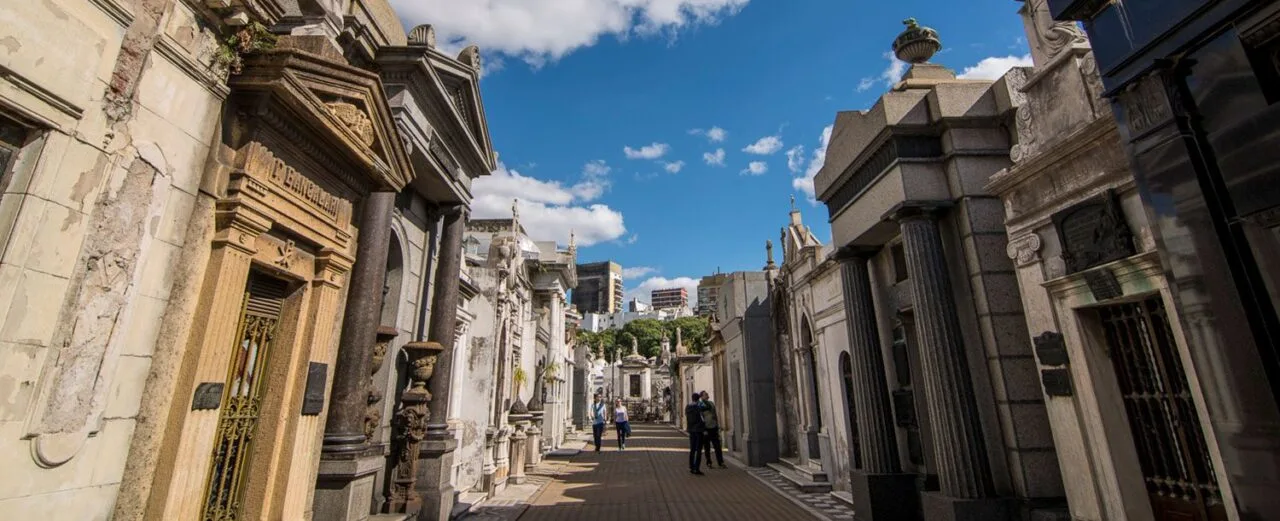 Los 10 cementerios más curiosos del mundo 7 Cementerio de la Recoleta, Buenos Aires