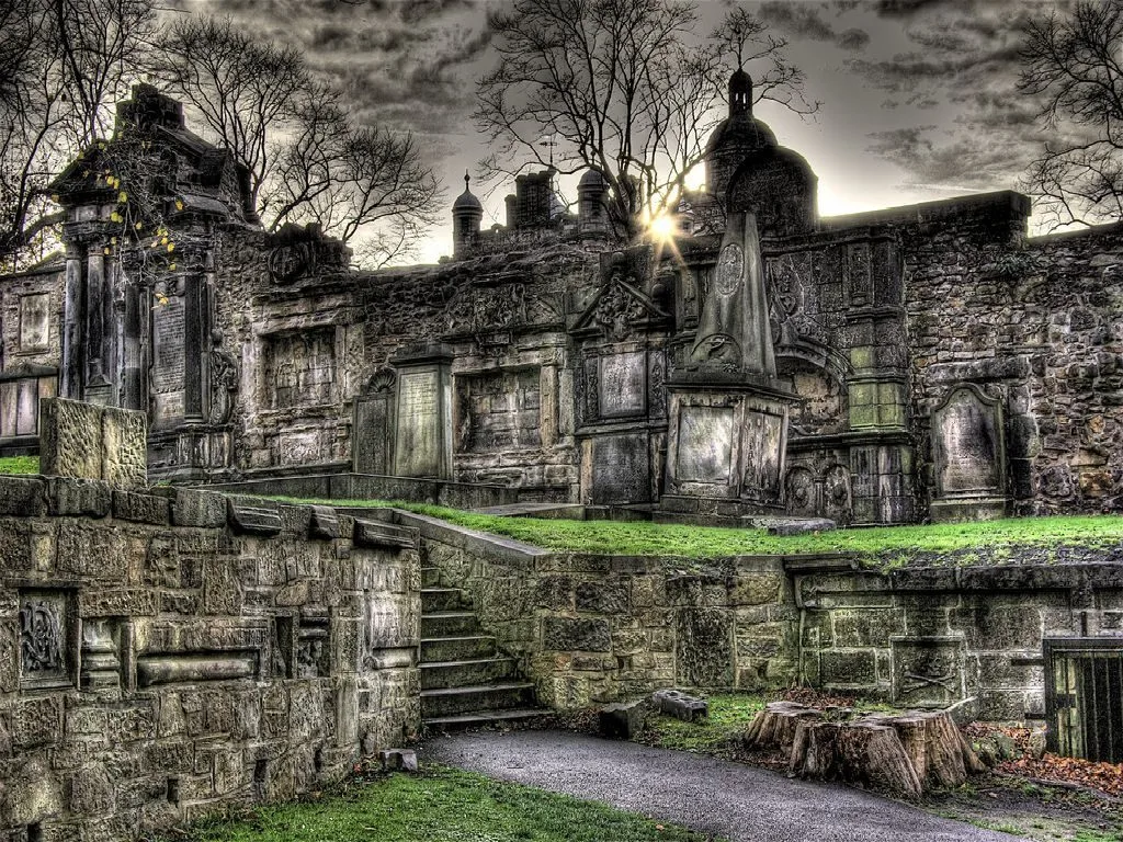 Los 10 cementerios más curiosos del mundo 1 cementerio Greyfairs, Edimburgo